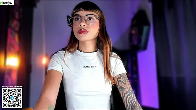 sofiafenty online show from November 27, 6:10 pm