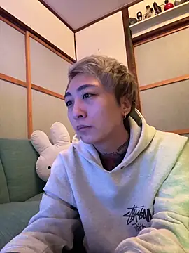 ryokunero online show from March 8, 12:09 pm