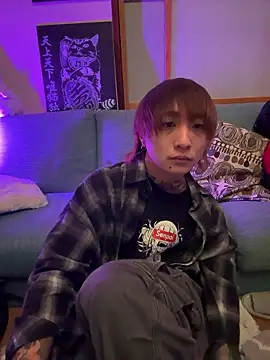 ryokunero online show from November 29, 1:47 pm