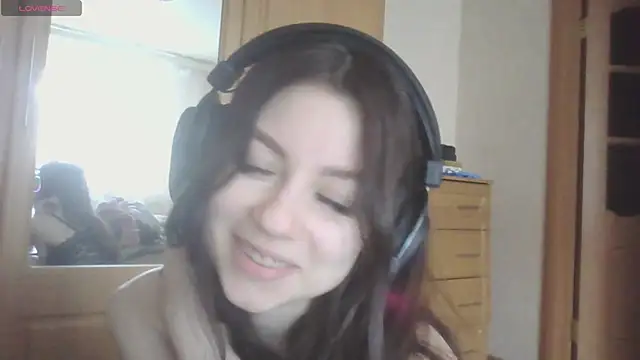 Snapshot of RendyDow chatting on March 6, 11:58 am RendyDow online show from March 6, 11:58 am