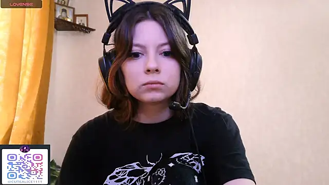 Snapshot of RendyDow chatting on September 17, 8:16 am RendyDow online show from September 17, 8:16 am