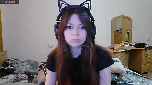 Snapshot of RendyDow chatting on October 10, 7:18 am RendyDow online show from October 10, 7:18 am