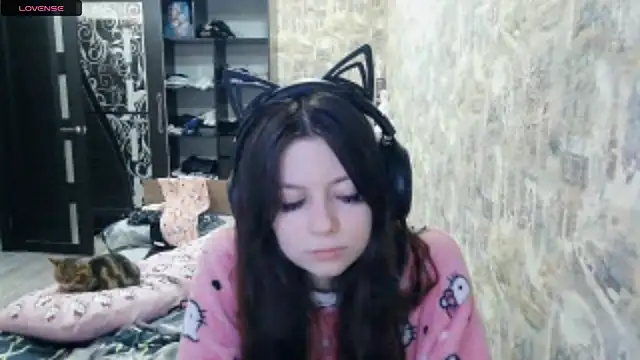 Snapshot of RendyDow chatting on November 29, 10:29 am RendyDow online show from November 29, 10:29 am