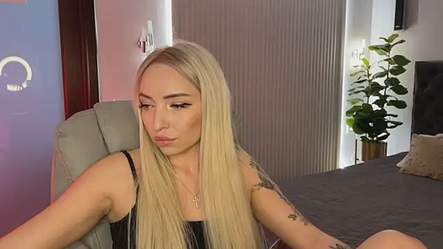 OhMyEmma online show from April 6, 5:19 am