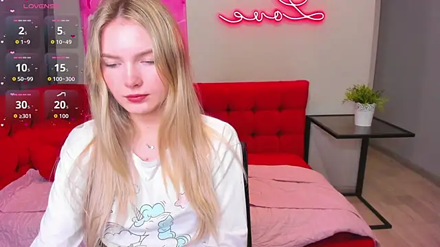 EvelineAmore online show from July 22, 1:52 am