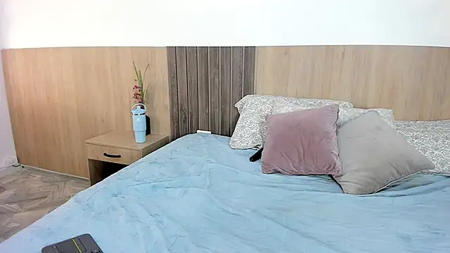  SamantaGomez online show from October 5, 7:50 am