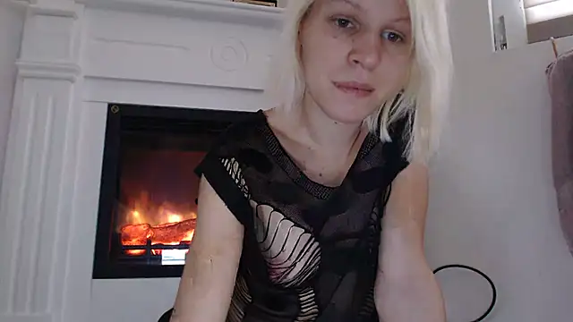 ElssaRush online show from October 29, 5:53 am