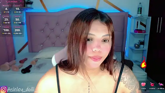 Snapshot of Ashley_dolll chatting on October 24, 9:11 pm Ashley dolll online show from October 24, 9:11 pm