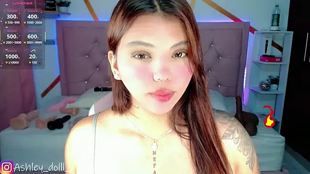 Snapshot of Ashley_dolll chatting on October 27, 9:08 pm Ashley dolll online show from October 27, 9:08 pm
