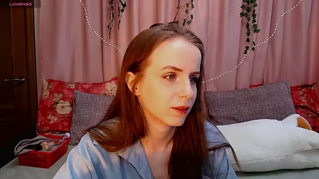 Snapshot of KapiLady_ chatting on March 7, 9:18 am KapiLady online show from March 7, 9:18 am