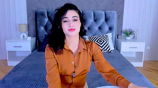 Maya Rogerss online show from November 14, 2:38 pm