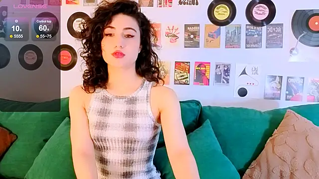 Maya Rogerss online show from May 3, 2:56 pm
