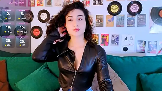 Maya Rogerss online show from May 11, 3:07 pm
