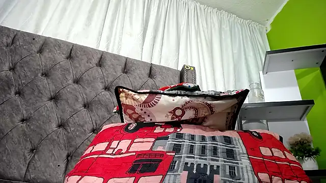 ANA-BULLOCK- online show from November 23, 12:05 pm