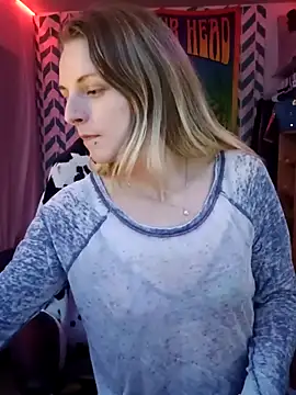 AlicePayne online show from December 15, 7:01 am