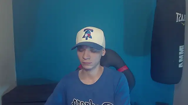 Snapshot of Burperking420_ chatting on September 10, 8:31 pm Burperking420 online show from September 10, 8:31 pm