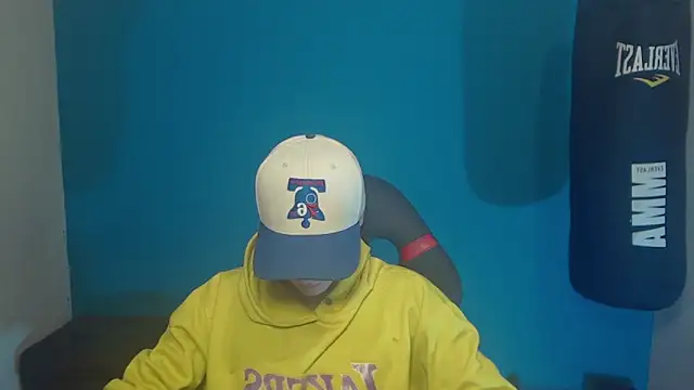 Snapshot of Burperking420_ chatting on September 23, 6:55 pm Burperking420 online show from September 23, 6:55 pm