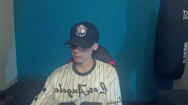 Snapshot of Burperking420_ chatting on October 17, 7:16 pm Burperking420 online show from October 17, 7:16 pm