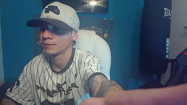 Snapshot of Burperking420_ chatting on January 7, 5:59 pm Burperking420 online show from January 7, 5:59 pm