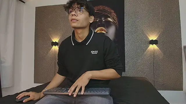 Draco collins online show from March 12, 3:02 am