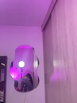 Snapshot of sofi_grisaless chatting on October 5, 3:05 am sofi grisaless online show from October 5, 3:05 am