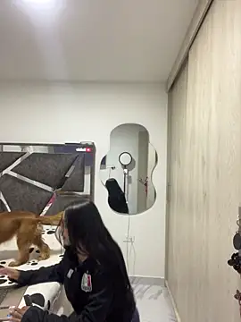 Snapshot of sofi_grisaless chatting on October 16, 11:17 pm sofi grisaless online show from October 16, 11:17 pm