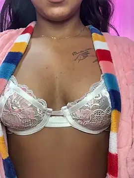 Snapshot of sofi_grisaless chatting on October 27, 11:41 pm sofi grisaless online show from October 27, 11:41 pm