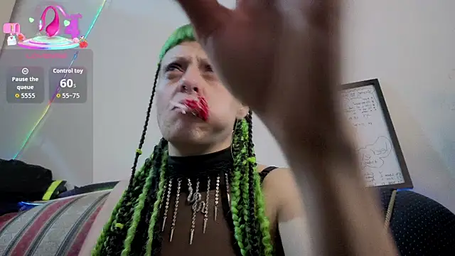 freyaa sorcerees online show from October 25, 3:14 am