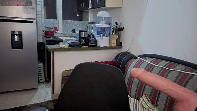 freyaa sorcerees online show from October 31, 4:57 am