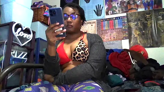 GardeniaFields online show from November 3, 9:43 am