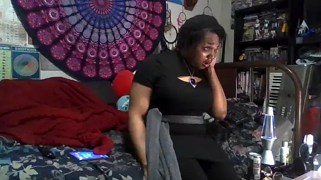 GardeniaFields online show from December 14, 11:42 pm