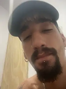 MrPickles696 online show from March 7, 10:45 am