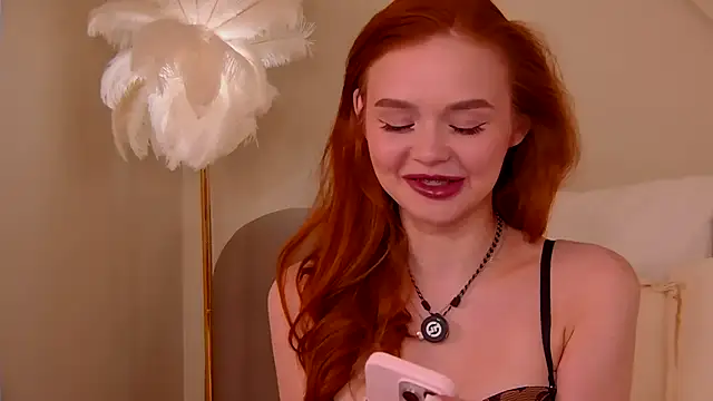 MiraBliss online show from November 4, 5:45 pm