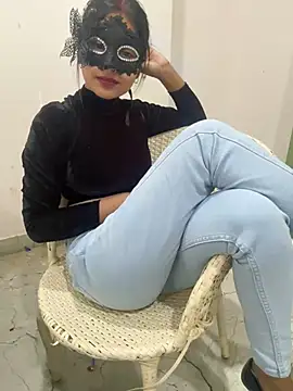 Hotswetie online show from March 10, 2:50 am