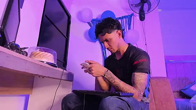 Zayn kane online show from September 20, 7:04 pm