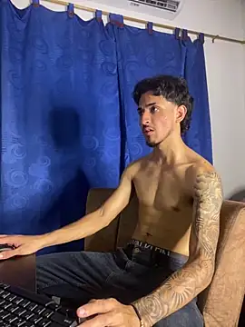 Zayn kane online show from February 3, 12:42 am