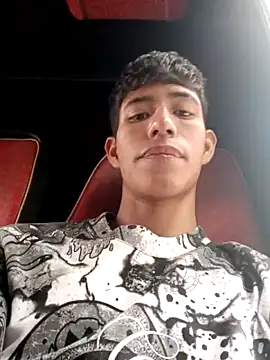 Snapshot of dareck_18 chatting on September 26, 7:51 pm dareck 18 online show from September 26, 7:51 pm