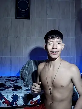 dareck 18 online show from February 20, 11:49 pm