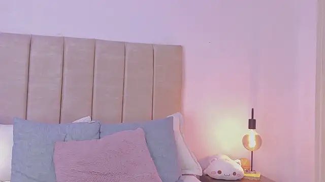 Tefy-Rose online show from March 26, 5:02 am