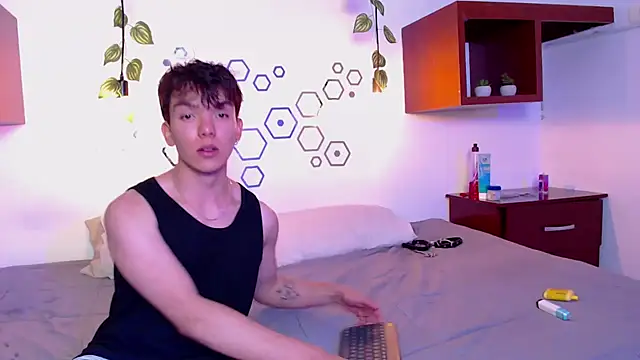 wet valery online show from January 8, 3:31 am