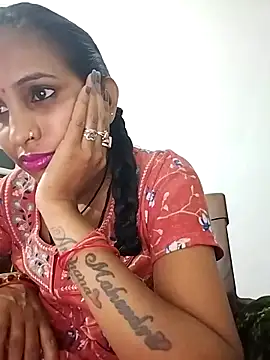 Hotty-Nidhi online show from March 22, 4:58 pm