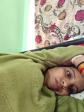 Hotty-Nidhi online show from December 3, 2:41 am