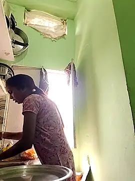 Hotty-Nidhi online show from April 8, 5:51 am