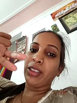 Hotty-Nidhi online show from April 13, 5:24 am