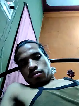 Snapshot of rahulsingh1005 chatting on March 12, 2:34 pm rahulsingh1005 online show from March 12, 2:34 pm