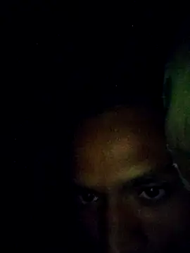 Snapshot of rahulsingh1005 chatting on November 22, 6:07 pm rahulsingh1005 online show from November 22, 6:07 pm