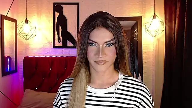 agatha rodriguez online show from December 4, 1:42 pm