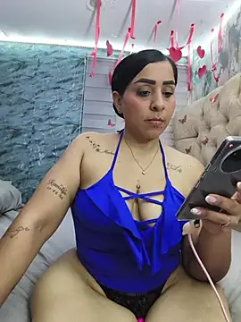 L ucero online show from February 18, 7:54 pm