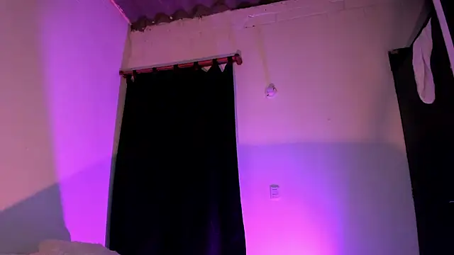 adara evanss online show from February 6, 12:04 am