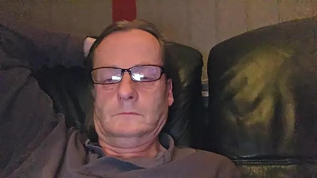 namorreyeb1 online show from November 4, 7:13 pm